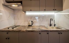 Central Dayflat Apartments